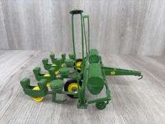 John Deere 495 4 Row Planter, 1/16, Ertl