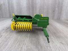 John Deere 24T Baler, 1/16, Ertl