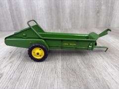 John Deere L Spreader, 1/16, Carter