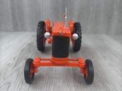 Allis-Chalmers D17 WF, 1991 STF Intro, 1/16, Scale Models