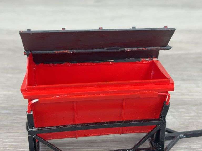 Red/Black Forage Wagon, 1/64, Custom