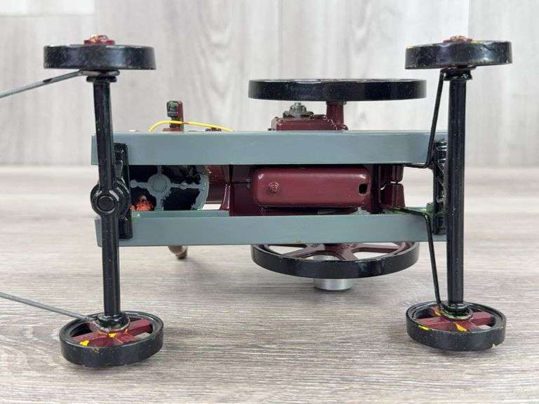 Custom Painted Vintage Gasoline Engine, 1/6