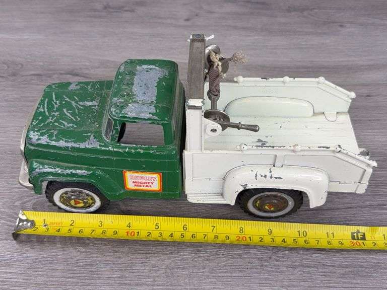 Hubley Mighty Metal Tow Truck, 12”