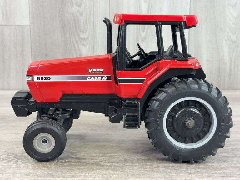 Case IH 8920 WF, 1/16, Vincent Farm Equipment Limited, Ertl