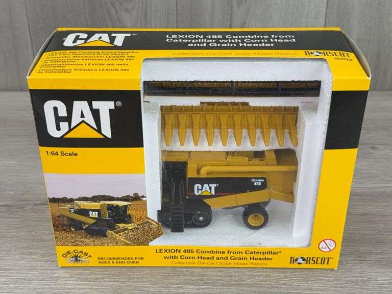 Caterpillar Lexion 485 Combine, 1:64, Die-Cast Metal Collectible, Norscot