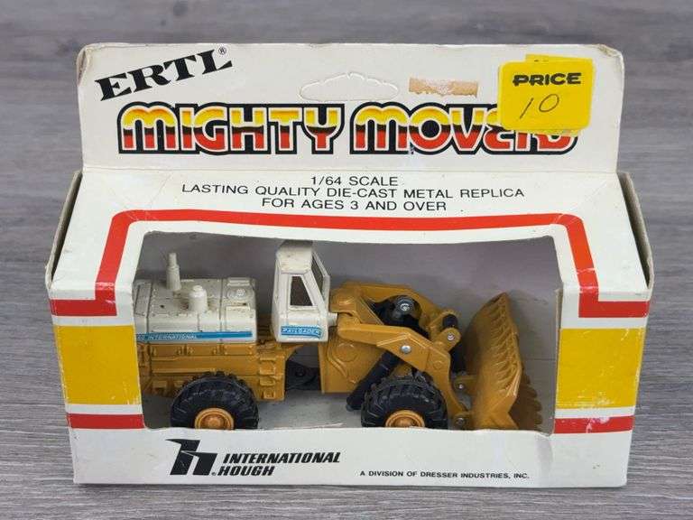 International Hough 560 Payloader, 1/64, Ertl Mighty Movers