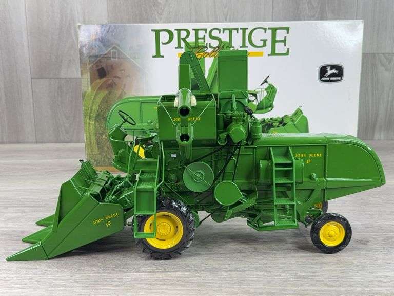 John Deere 45 Combine, 1/16, Prestige Collection, Ertl