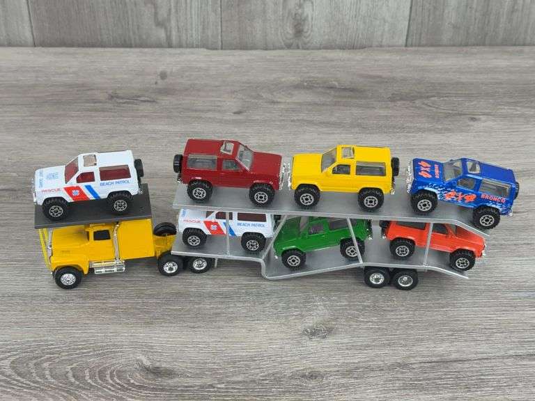 Ford LTL-9000 Truck W/Car Hauler & 7 Ford Broncos, 1/64, Custom, A-1 Toys