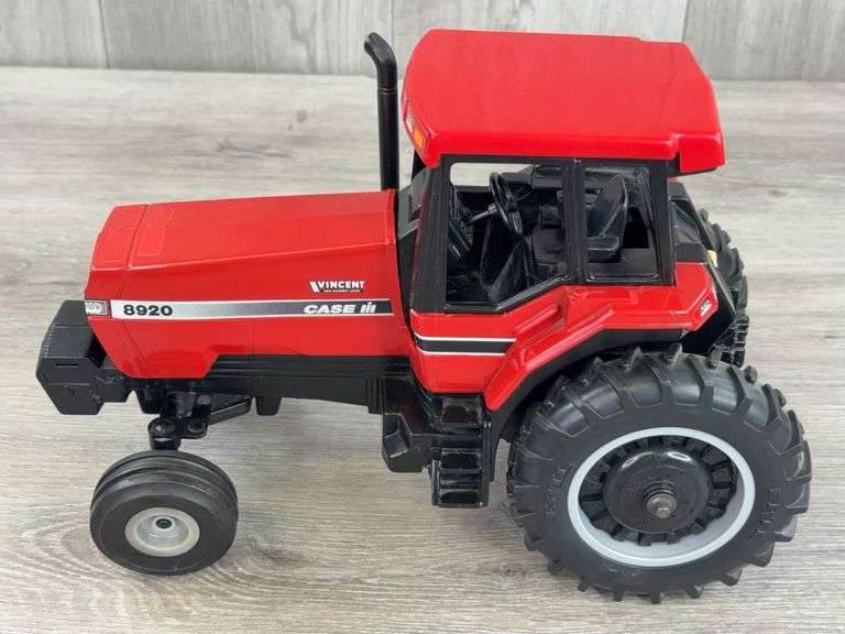 Case IH 8920 WF, 1/16, Vincent Farm Equipment Limited, Ertl