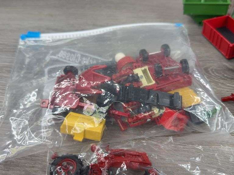 John Deere, Case International, Oliver& Minneapolis Moline Parts, Trucks, Trailers & Implement Parts, International 660 Toy Farmer Empty Box, 1/64