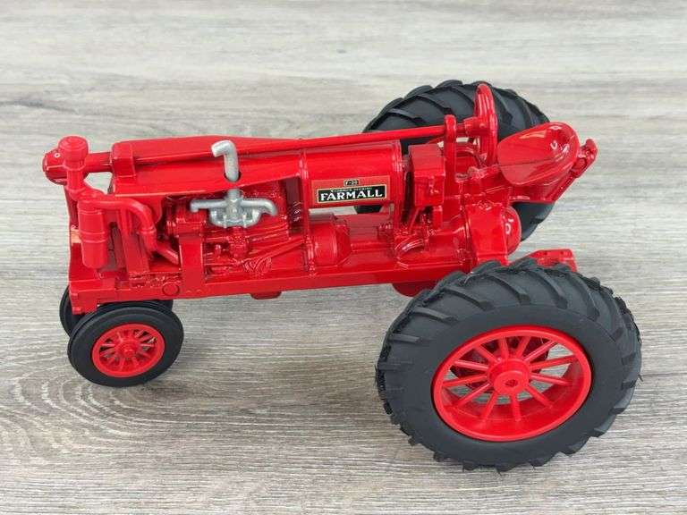 McCormick-Deering Farmall F-20 NF, 1/16, Custom