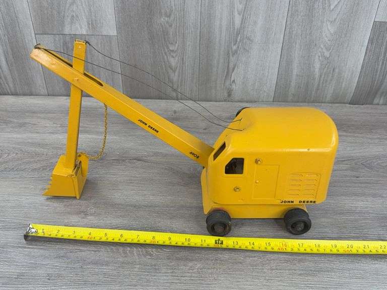 John Deere 690B Steam Shovel, 19” Long, Custom, Missing Tracks