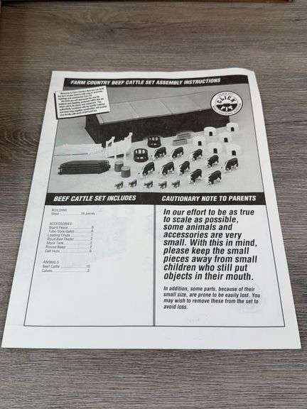 Farm Country Beef Cattle Set, 65 Pieces, Ertl Unsure If Complete