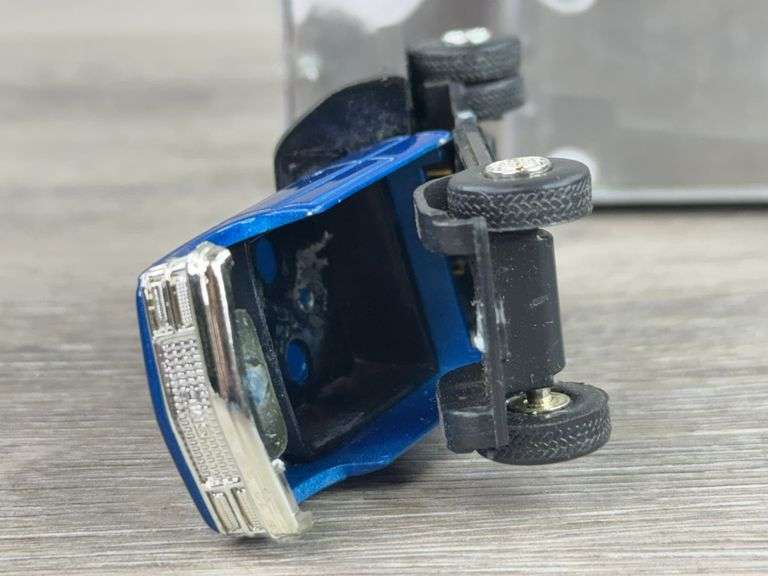 Ford F350 Pickup W/Trailer, GMC Flatbed Truck W/Livestock Trailer, 1/64, Trucks & Flatbed Trailer Ertl, Trailer Custom, Flatbed Pickup Frame Loose