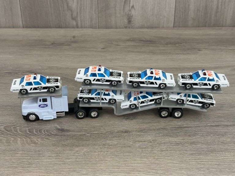 Ford Truck W/Car Hauler & 7 Police Cars, 1/64,  Custom, A-1 Toys