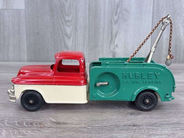 Hubley 24 HR Service Wrecker, 10”, Custom