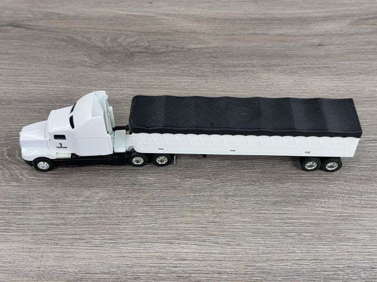 Kenworth T600B SJ Trucking Truck W/Grain Trailer, 1/64, Ertl Collectibles