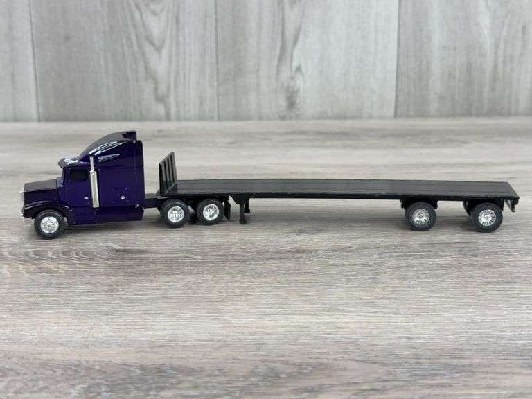 Peterbilt 377A/E Truck-Ertl W/Penjoy Flatbed Trailer, 1/64