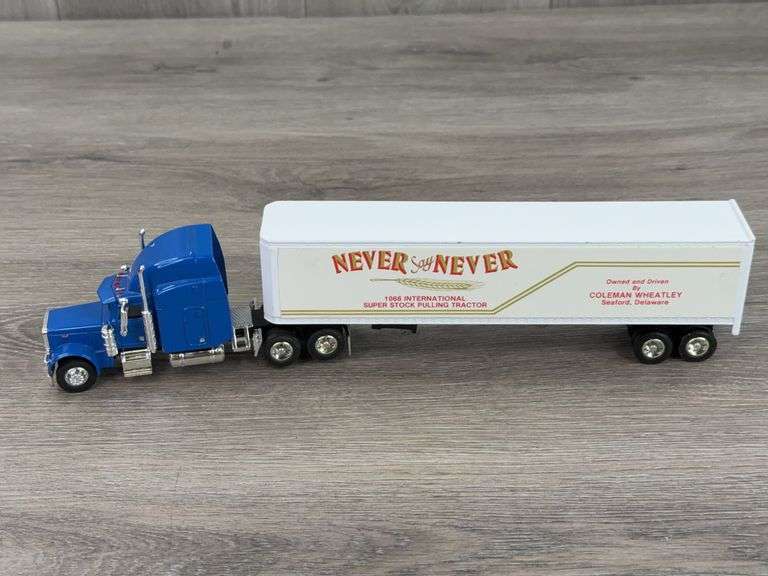 Peterbuilt 379 Conventional Never Say Never 1066 International Super Stock Pulling Tractor Semi Bank, 1/64, Liberty Classics By Spec Cast,  Limited Edition