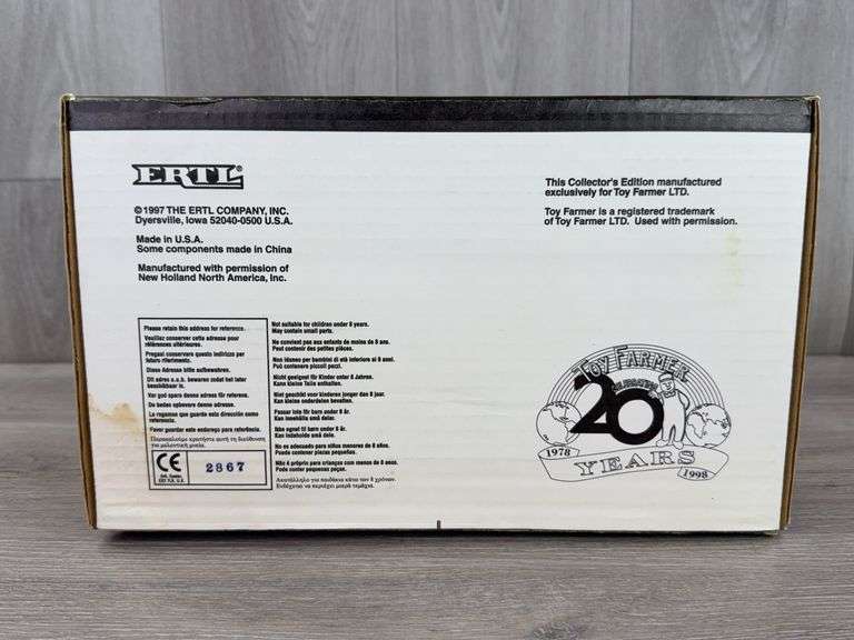 New Holland 8260 MFD, 1/16, 1997 NFTS, Toy Farmer