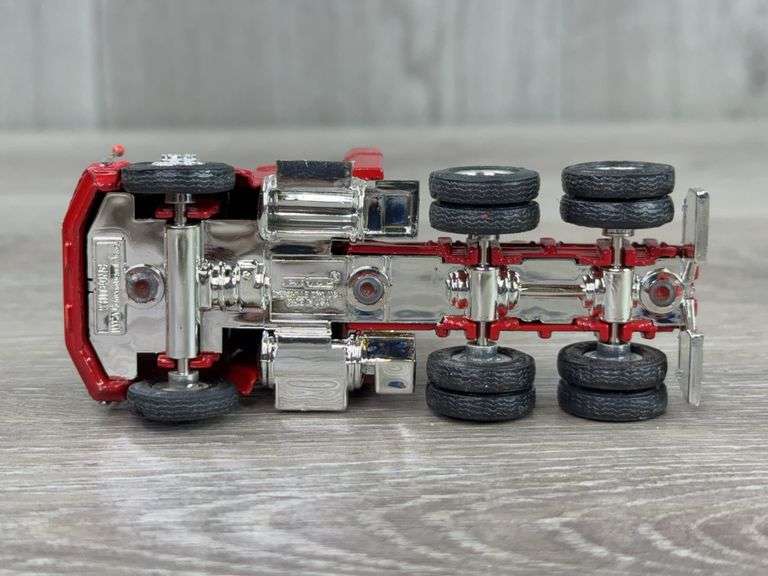 WhiteGMC Truck W/Grain Trailer, 1/64, Custom