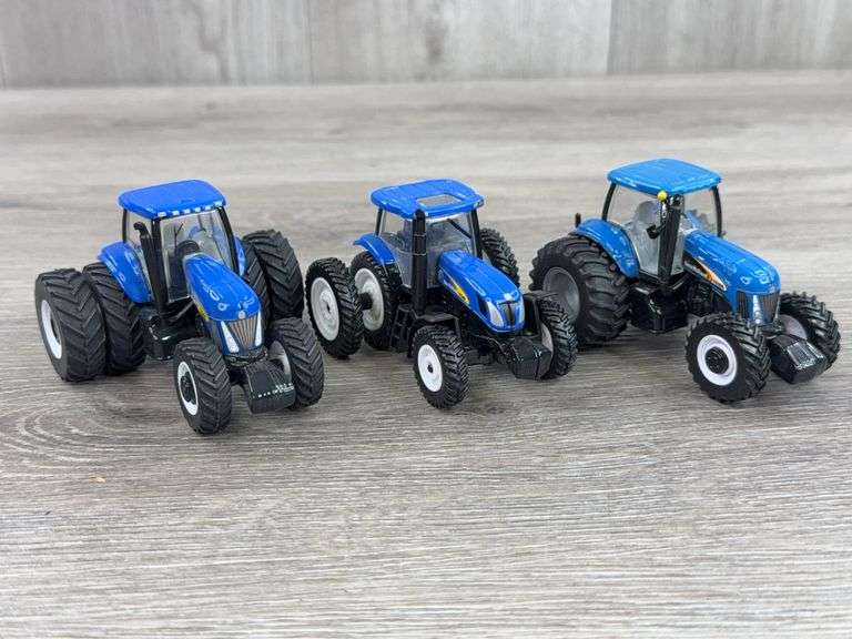 New Holland T8040, T7040 & TG305, 1/64, Ertl