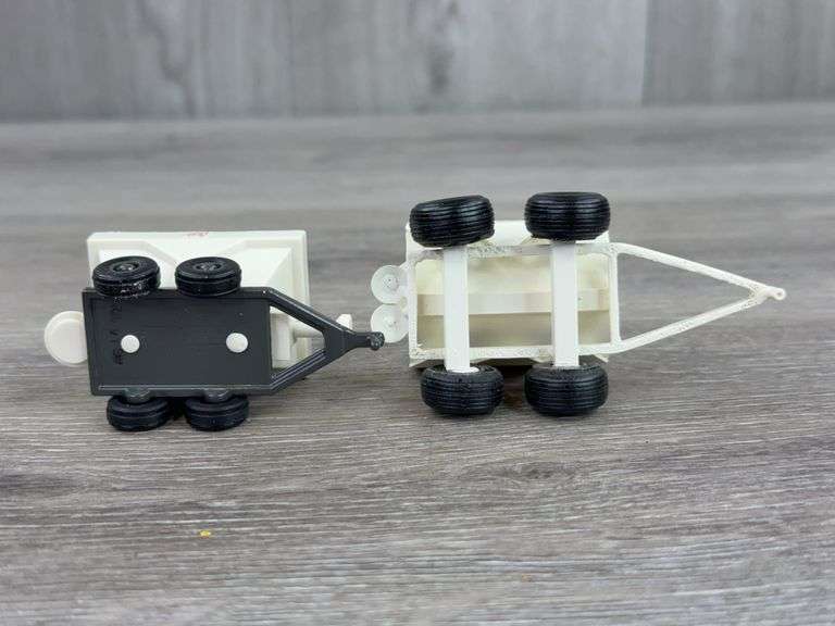 6 Fertilizer Spreaders, 1/64, Mostly Ertl & Mini Toys, 1 Custom