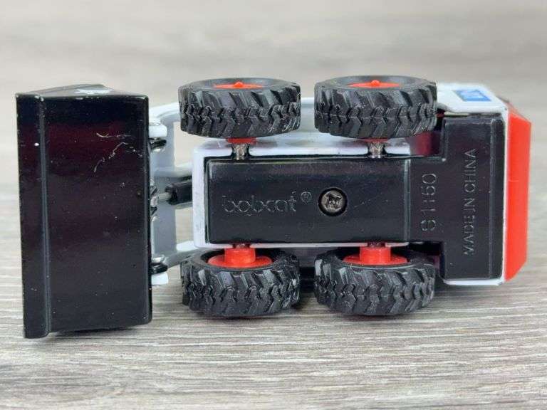 John Deere 675, Case 1845C & Bobcat 753 Skid Steers, 1/50, Ertl & Bobcat