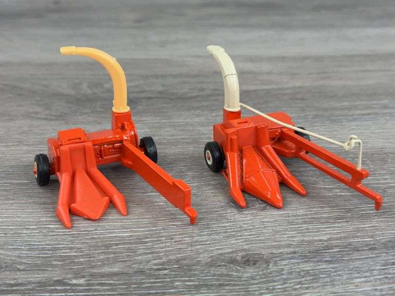 2 Forage Harvesters-1 Allis Chalmers, 1/64, Ertl