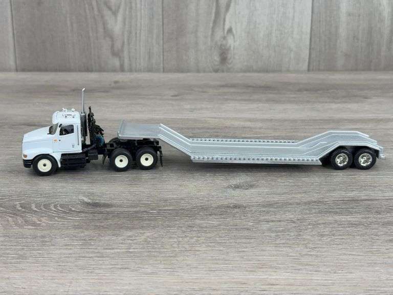 Workhorse Truck W/Drop Deck Trailer, 1/64, Custom, Wilcol Farm Toys