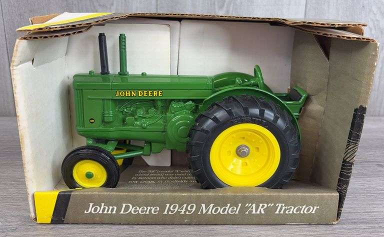 John Deere 1949 Model AR Tractor