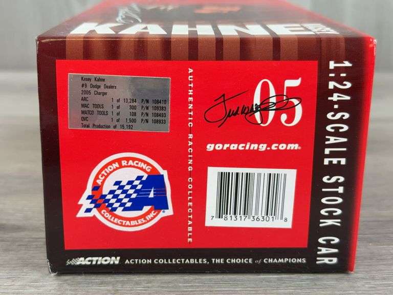 2005 Charger Kasey Kahne #9 Dodge Dealers Stock Car, 1/24, Action