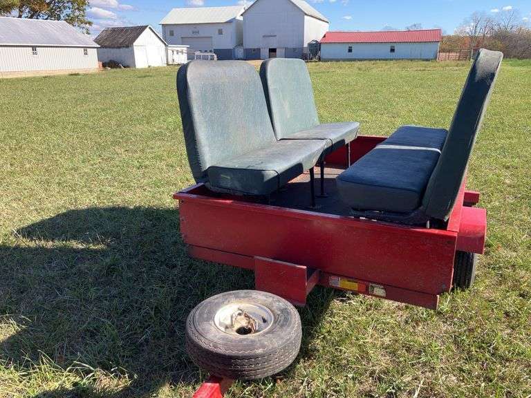 Wayne Metal 4700 Trailer