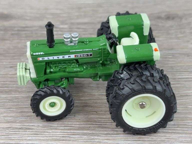 Oliver 1950-T Duals FWA, 1/64, Toy Farmer, Silver Anniversary