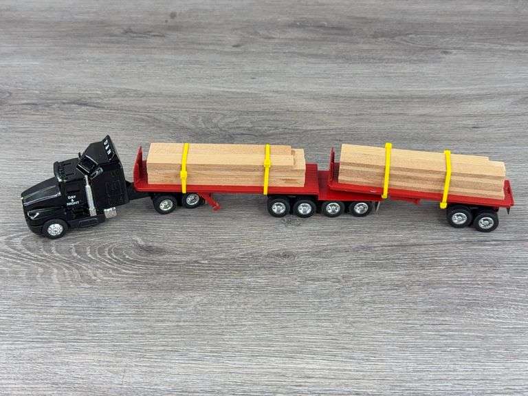 Kenworth T600A Day & Night Truck-Ertl W/ Custom Lumber Trailer W/Pup, 1/64