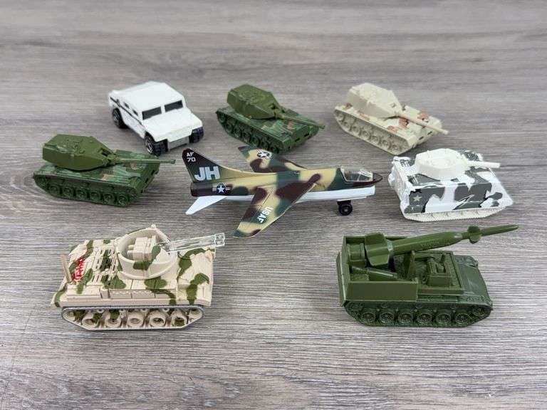 Tanks & Airplane, 1/64, Matchbox & Hot Wheels