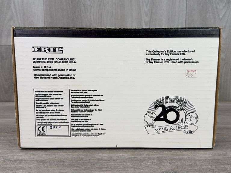 New Holland 8260 MFD, 1/16, 1997 NFTS, Toy Farmer