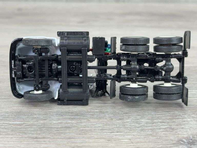 Workhorse Truck W/Drop Deck Trailer, 1/64, Custom, Wilcol Farm Toys