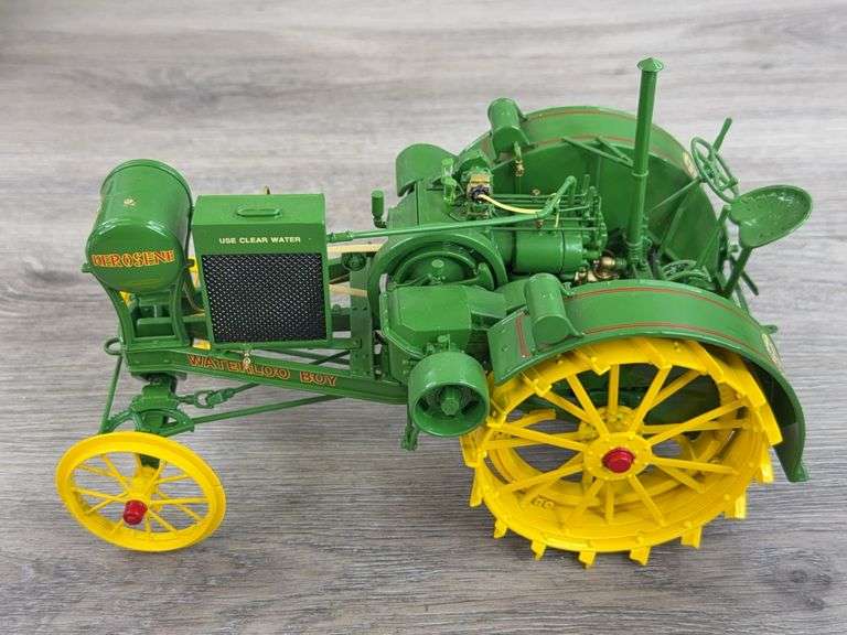 Waterloo Boy Kerosene Tractor, 1/16, Precision Classics 15