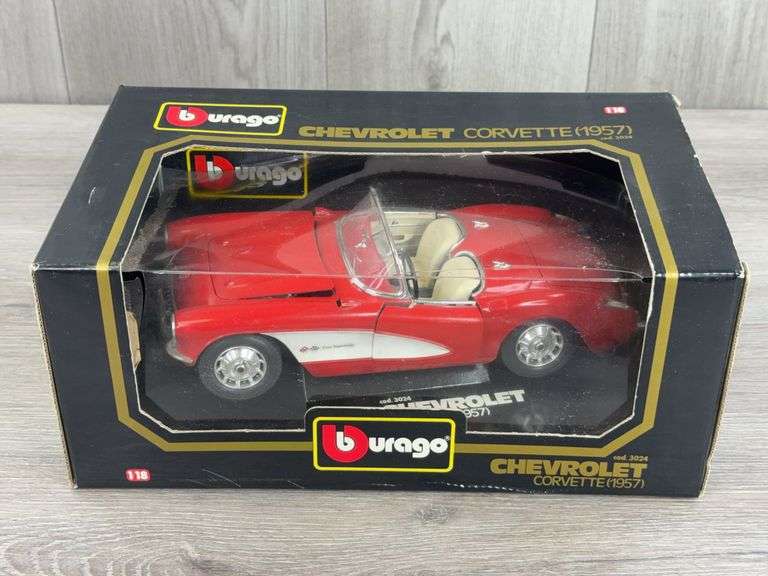 1957 Chevrolet Corvette, 1/18, Burago, Plastic Not Attached To Box