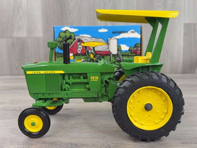 John Deere 2010 Diesel WF ROPS, 1/16, 1993 NFTS, Toy Farmer