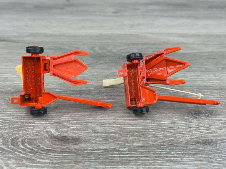 2 Forage Harvesters-1 Allis Chalmers, 1/64, Ertl