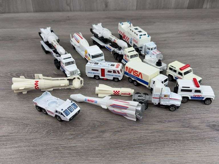NASA Trucks & Trailers, 1/60 & 1/64, Matchbox, Majorette & Hot Wheels
