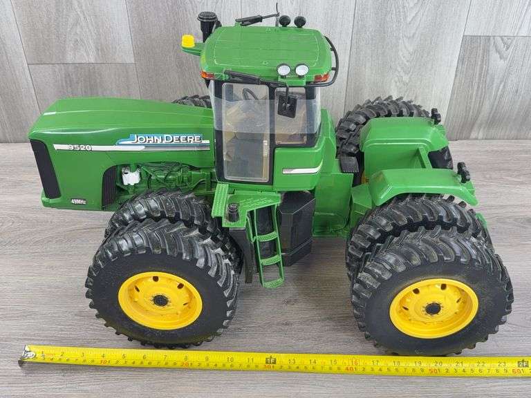 John Deere 9520 4WD Duals RC, 24”, Ertl, Unsure If Operational