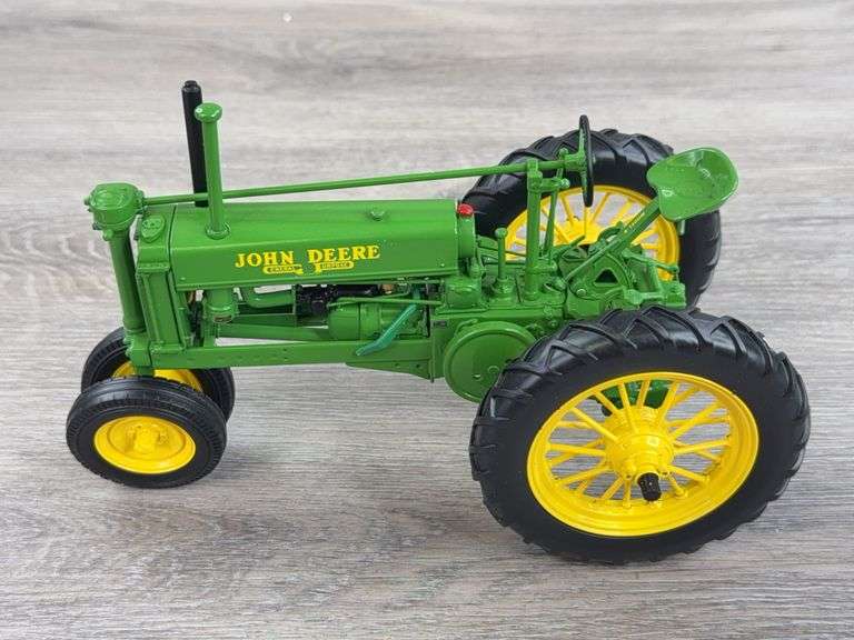 John Deere Unstyled B, 1/16, Precision Classics 24, Ertl