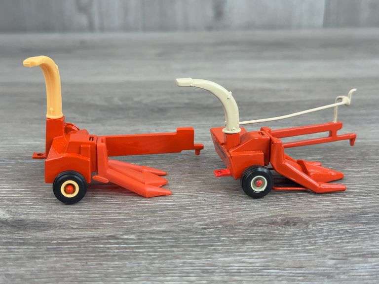 2 Forage Harvesters-1 Allis Chalmers, 1/64, Ertl