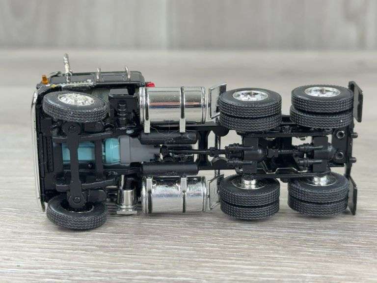 International Transtar Truck W/Dump Trailer, 1/64, Custom Trailer, Front Panel Not Attached