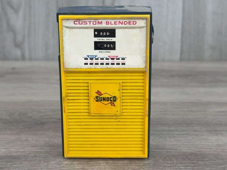 Sunoco Custom Blended Radio, 2 1/2”Wx4 1/4”Hx1 3/8”D, Unsure If Operational