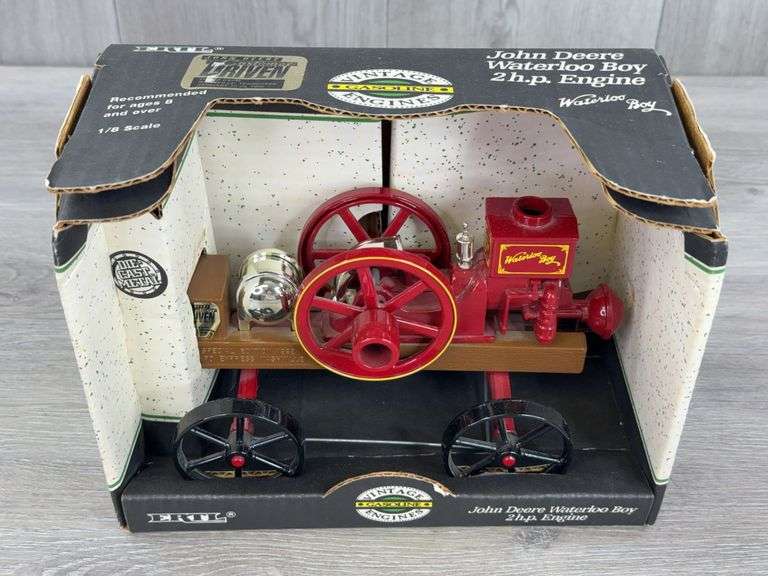John Deere Waterloo Boy 2 H.P. Engine, 1/8, 1992 Nashville Parts Expo