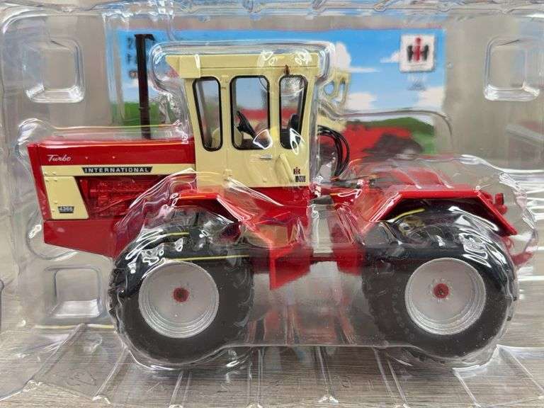 International 4366 4WD Duals, 1/32, 2006 NFTS, Toy Farmer